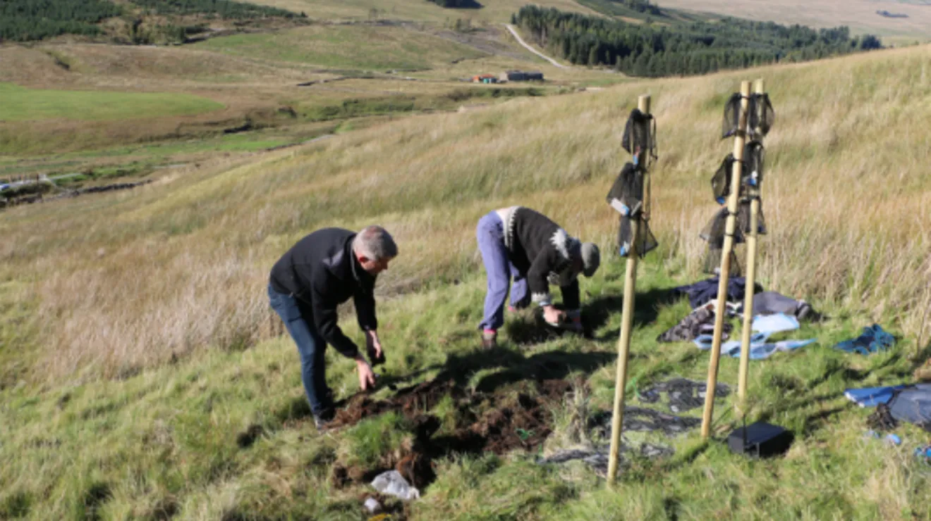 ‘Show and Tell’ with Aaron Jones: PLA plastics and biodegradation