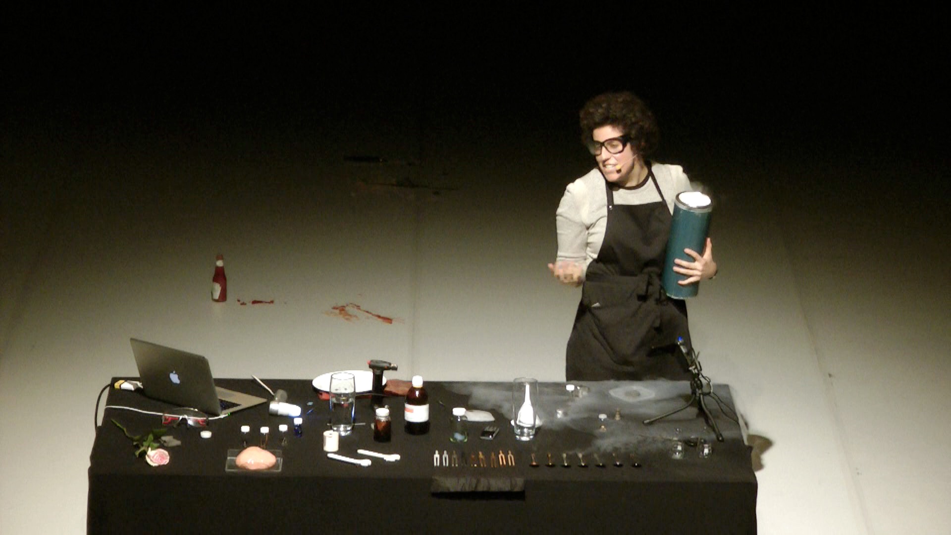 Zoe performing